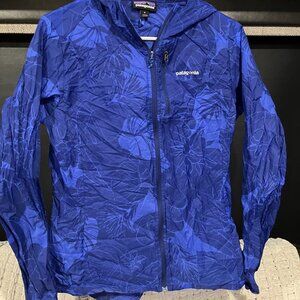 Medium Dark Blue Patagonia Houdini Jacket